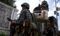 Vụ quân đội Philippines không kích nhầm