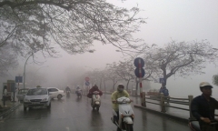 Không khí lạnh tăng cường, miền Trung mưa lớn, miền Bắc đón đợt rét