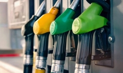 Giá xăng dầu hôm nay (7/10): Dầu thô thế giới tăng vọt