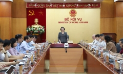 Bộ Nội vụ kiểm tra tình hình công chức, viên chức thôi, bỏ việc ở Hà Nội, Cần Thơ, tỉnh Bình Dương