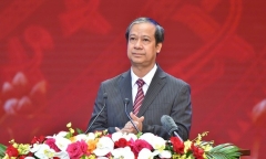 Bộ trưởng Nguyễn Kim Sơn: 