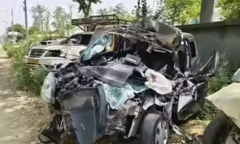 Ô tô mất lái đâm vào xe tải tại Ấn Độ, 4 người tử vong, nghi do tài xế ngủ gật