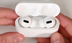 Tin tức công nghệ mới nóng nhất hôm nay 25/11: Cô gái nuốt nhầm tai nghe AirPods vào bụng