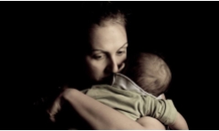 Cha mẹ tước đoạt mạng sống của con do trầm cảm có phải chịu trách nhiệm hình sự?