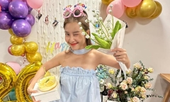 Khả Ngân 