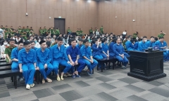 135 bị cáo trong đường dây cho vay lãi nặng, ghép ảnh đồi trụy để đòi nợ lĩnh án
