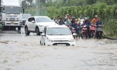 Hà Nội: Cấm xe lưu thông trên đường gom Đại lộ Thăng Long