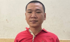 TP.HCM: Cướp tài sản của nữ du khách, giấy tờ đem đi trả 