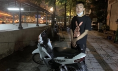 Nam thanh niên mất xe máy 2 lần trong 5 tháng, đều được Công an TP.Hà Nội trao trả