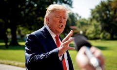 Tổng thống Trump bất ngờ tuyên bố lý do khiến châu Âu  "không có quân đội mạnh "