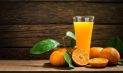Một ly nước cam mỗi ngày ngừa đột quỵ?