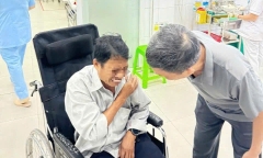 Tin tức thời sự mới ngày 25/8: 3 cảnh sát ở TP.HCM có hành động đẹp trên đường