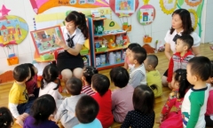 Nhiều địa phương vẫn tinh giản biên chế dù cả nước thiếu khoảng 50.000 giáo viên mầm non