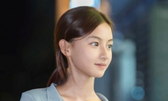 Gần 6 triệu người xem video của cô bé xinh “như thiên thần”, được “biên kịch vàng” Vu Chính chú ý