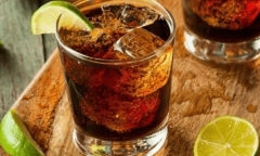 Những tác dụng tốt đến bất ngờ của việc uống coca kết hợp với chanh