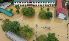 Tin thời sự mới ngày 14/9: Loạt trường học ở Ninh Bình vẫn cho học sinh nghỉ học