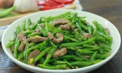 Cách làm thịt lợn xào đậu que, đổi vị cho cả nhà