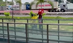 Vụ bảo vệ nhà ga metro đánh nhau với tài xế xe ôm công nghệ: Công an vào cuộc