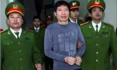 Dương Tự Trọng yêu cầu luật sư không được tranh luận với VKS