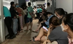 Phú Quốc: Hàng trăm người xếp hàng trong đêm, chờ hiến máu cứu sản phụ băng huyết