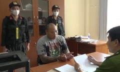 Triệt phá nhóm bảo kê 