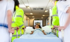 Bé 13 tuổi suy thận vì đồ uống quen thuộc, bác sĩ đưa ra lời cảnh báo