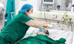 Người đàn ông rối loạn ý thức, hôn mê sâu sau chén rượu đầu năm