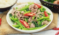 Cách làm thịt bò xào rau bí ngon, đơn giản tại nhà