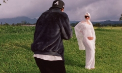 Justin Bieber và Hailey Bieber chuẩn bị đón con đầu lòng