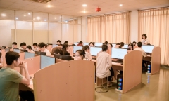 Tuyển sinh đại học 2026: IELTS là lợi thế cạnh tranh, không còn là 