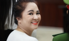 Hình ảnh bà Phương Hằng tại phiên xử phúc thẩm của đồng phạm sáng nay (4/4)