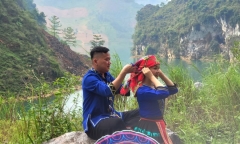 Độc đáo lễ hội chợ Phong lưu Khâu Vai