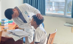 Vụ bị đánh sau giải bóng đá của trường, 2 nam sinh lớp 10 nhập viện: Thầy hiệu trưởng nói gì?