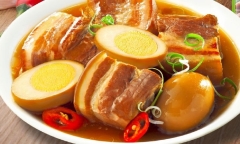 Cách làm món thịt kho Tàu chuẩn vị mẹ nấu