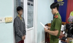 Tạm giữ thiếu niên 17 tuổi cướp vé số của người già tàn tật