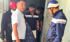 Tạm giữ đối tượng dùng cây sắt đánh vào đỉnh đầu 