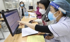 Tin tức thời sự mới nóng nhất 22/4: Gần 1 triệu người Việt Nam đã có hộ chiếu vaccine
