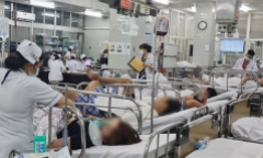 Bệnh viện Chợ Rẫy cấp cứu gần 2.000 ca trong 7 ngày Tết
