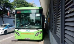 Hà Nội đánh giá buýt nhanh BRT giảm ùn tắc giao thông