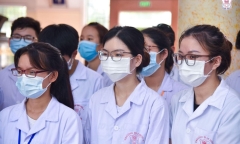 Công bố điểm sàn nhóm ngành sức khỏe và sư phạm