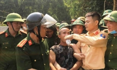 Vụ đâm người khuyết tật trọng thương rồi trốn lên núi: Bắt giữ nghi phạm