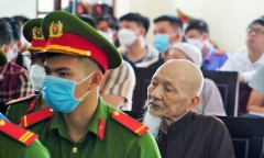 Vì sao hoãn phiên tòa xét xử ông Lê Tùng Vân và đồng phạm?