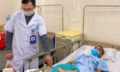 Tin tức đời sống ngày 23/2: Cấp cứu người đàn ông bị máy cắt cỏ chém lìa cẳng chân phải