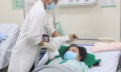 Tin tức đời sống ngày 24/3: Người phụ nữ 67 tuổi bị ngã gây biến dạng vùng khuỷu tay bên phải