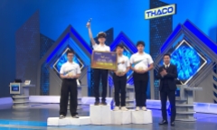 Nam sinh Hà Nội giành vòng nguyệt quế Olympia sau màn rượt đuổi điểm số “căng như dây đàn”