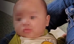 Vụ bé trai 4 tháng tuổi bị bỏ rơi ở phòng trọ: Người bố khoảng 18 tuổi, rời đi không lời nhắn