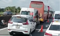 Tin tức tai nạn giao thông mới nhất ngày 5/8: Tai nạn liên hoàn trên cao tốc 
