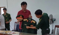 Xác minh nhóm đối tượng mang hàm thượng tướng quân đội giả