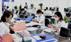 Bộ Nội vụ phản hồi đề xuất ưu tiên người hoạt động không chuyên trách vào viên chức