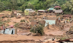 Nghệ An: Hơn 3.200 nhà bị ngập do mưa lũ,  3 người chết, 4 người bị thương